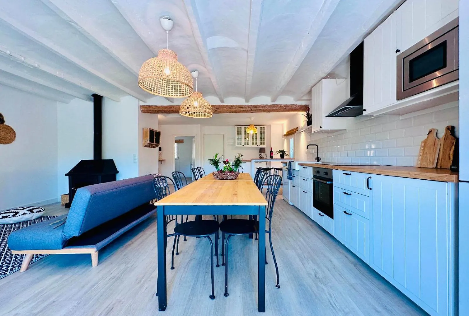 Cal Moline 2 Estel Avia Apartment