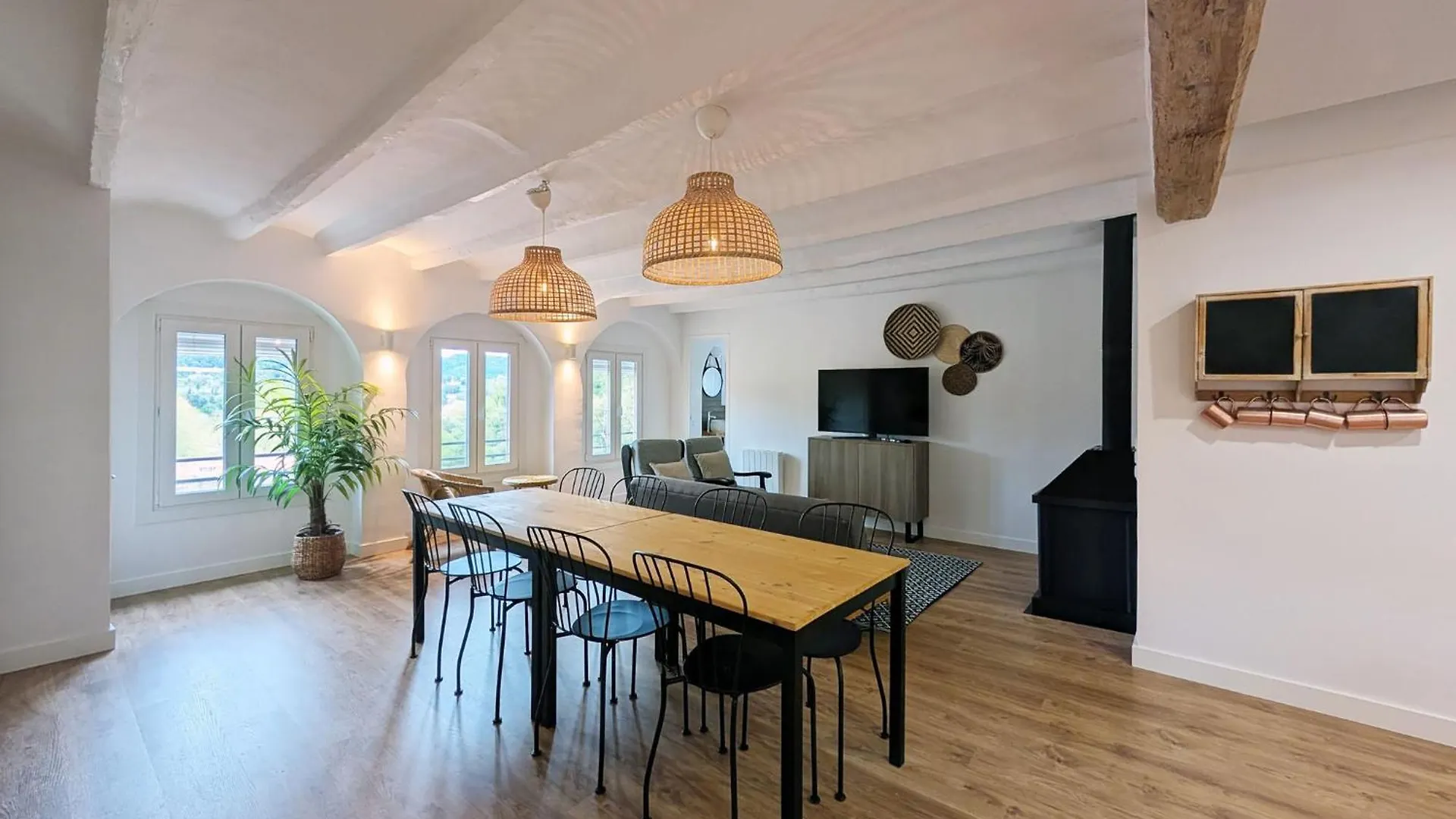 Cal Moline 2 Estel location