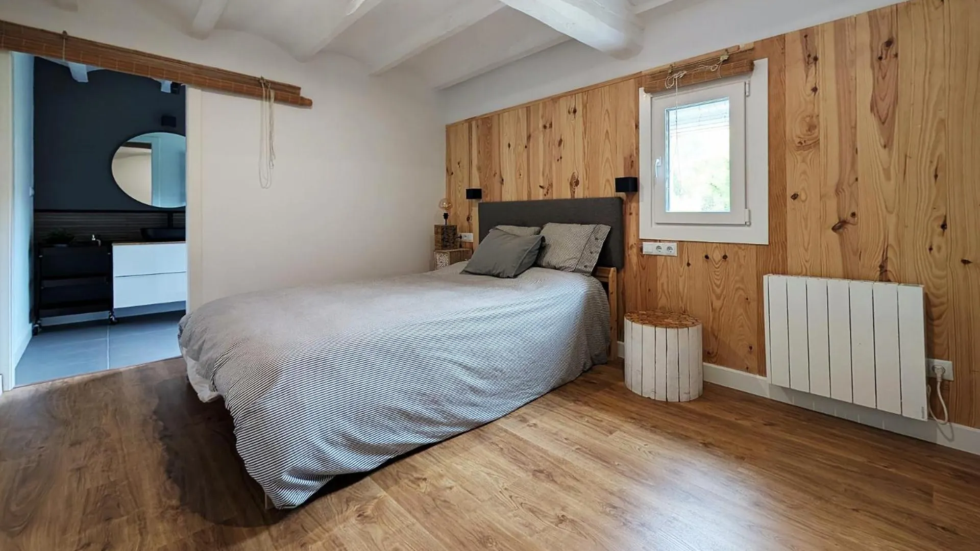Cal Moline 2 Estel Avia Apartment