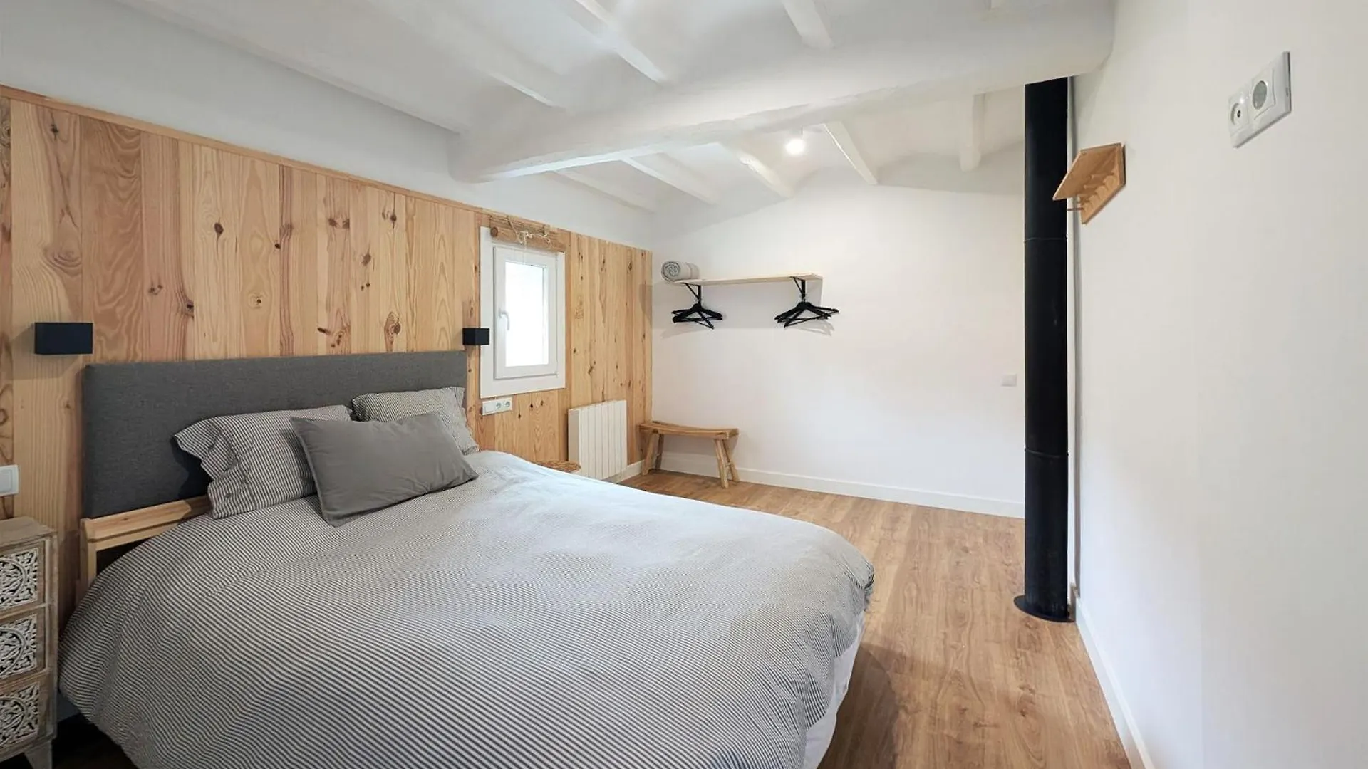Cal Moline 2 Estel Avia Apartment